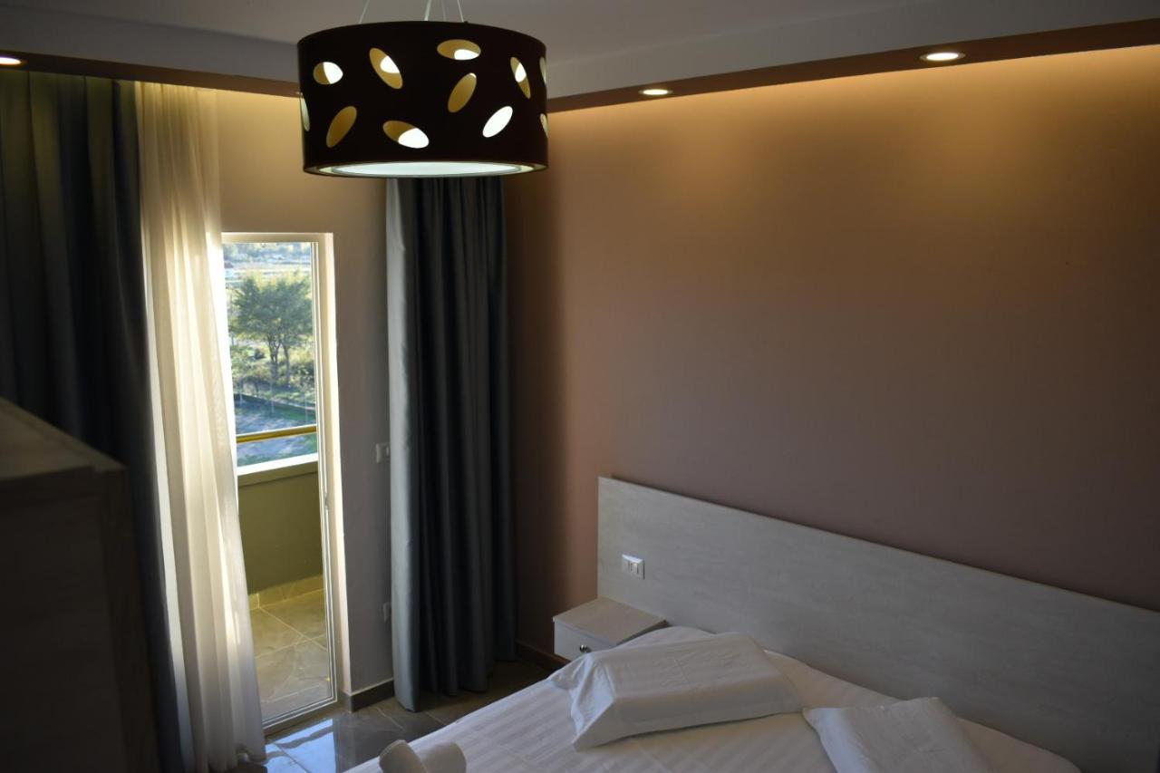 Hotel Qetesia-Te Indriti Velipojë Esterno foto