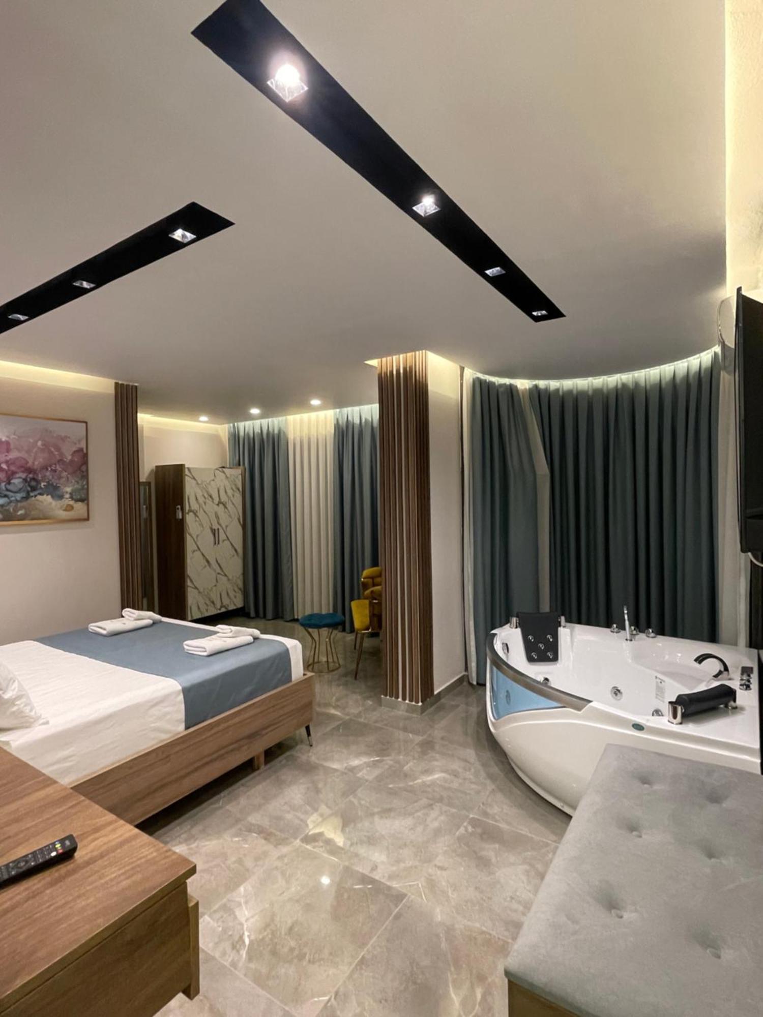 Hotel Qetesia-Te Indriti Velipojë Esterno foto