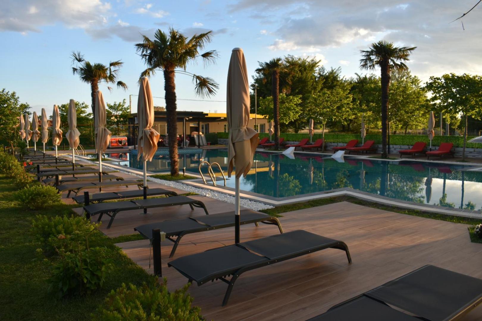 Hotel Qetesia-Te Indriti Velipojë Esterno foto